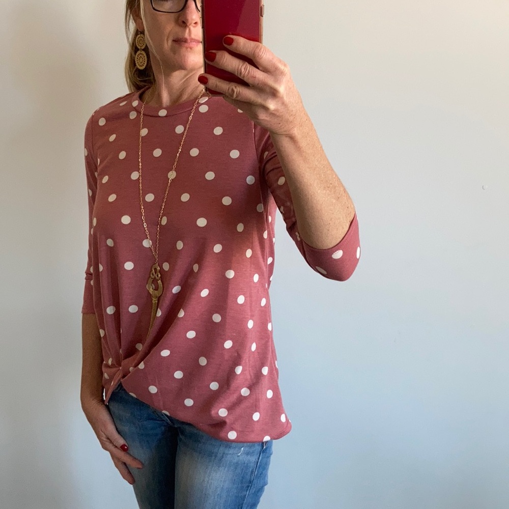 Mauve & White Polka Dot 3/4 Sleeve Top - Picture 4 of 8